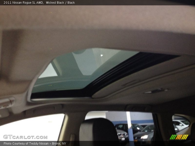 Wicked Black / Black 2011 Nissan Rogue SL AWD