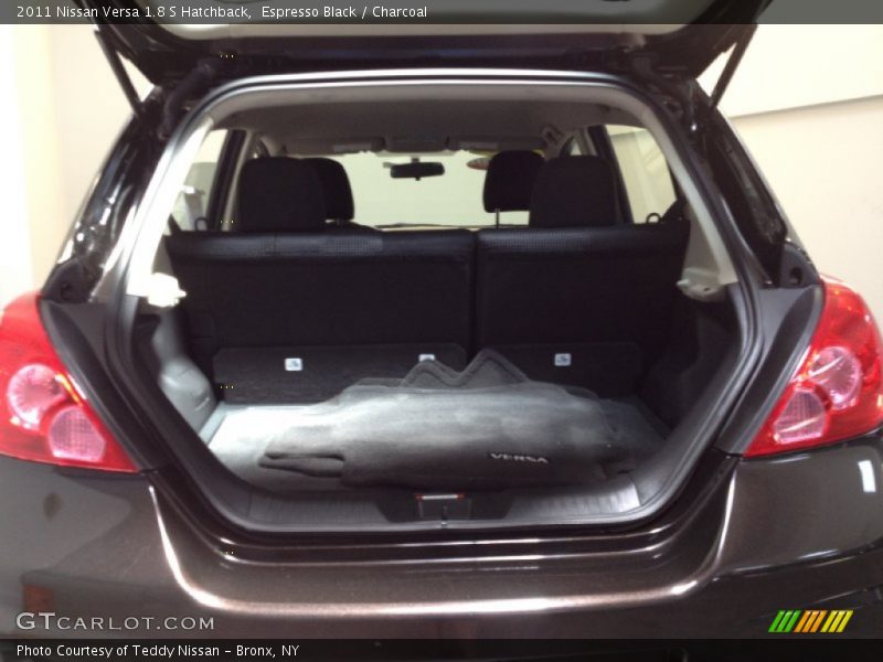 Espresso Black / Charcoal 2011 Nissan Versa 1.8 S Hatchback