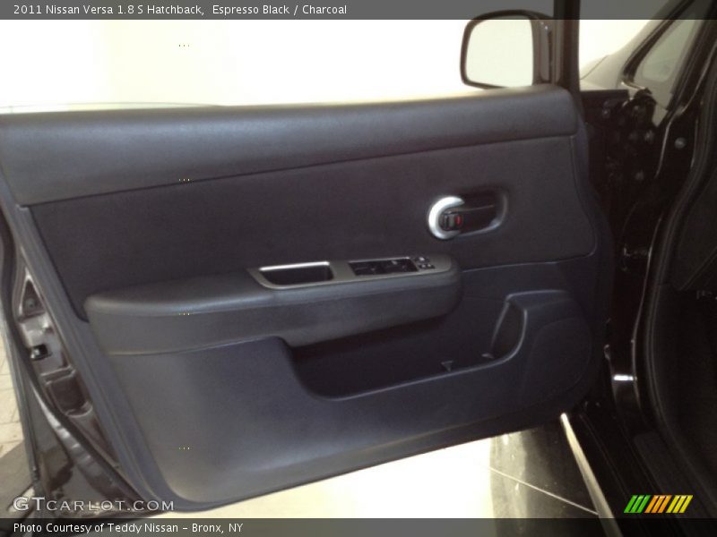 Espresso Black / Charcoal 2011 Nissan Versa 1.8 S Hatchback