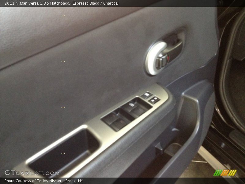 Espresso Black / Charcoal 2011 Nissan Versa 1.8 S Hatchback