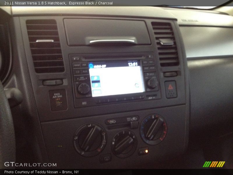 Espresso Black / Charcoal 2011 Nissan Versa 1.8 S Hatchback