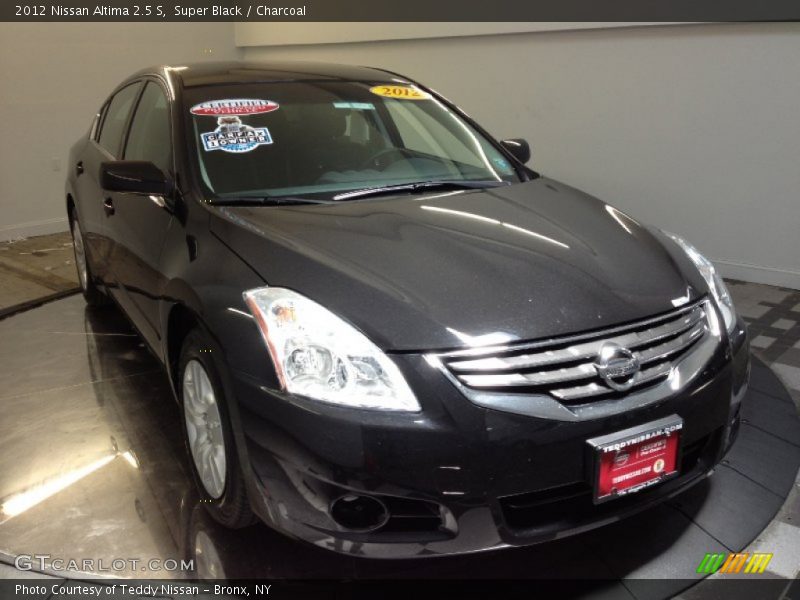 Super Black / Charcoal 2012 Nissan Altima 2.5 S
