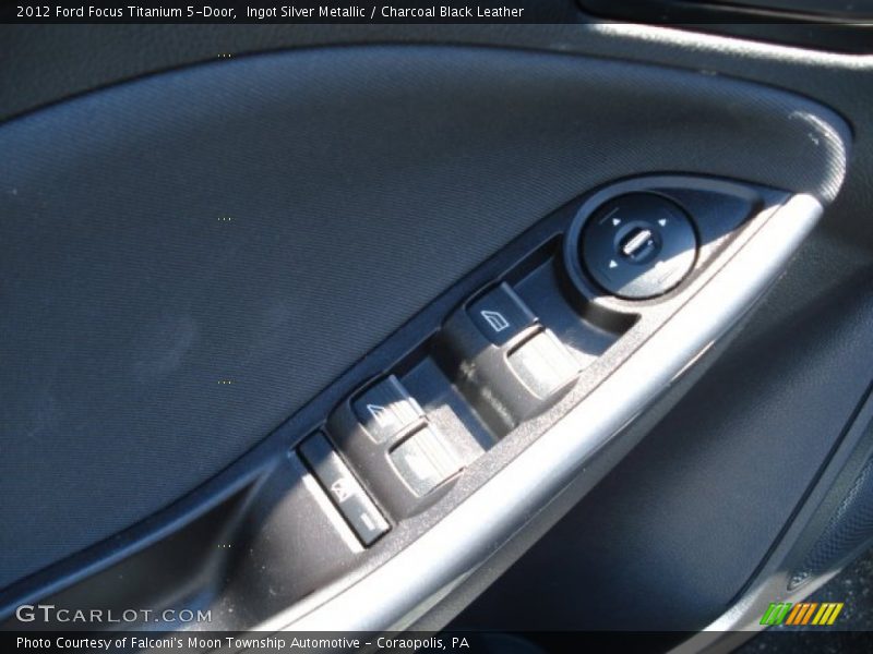Ingot Silver Metallic / Charcoal Black Leather 2012 Ford Focus Titanium 5-Door