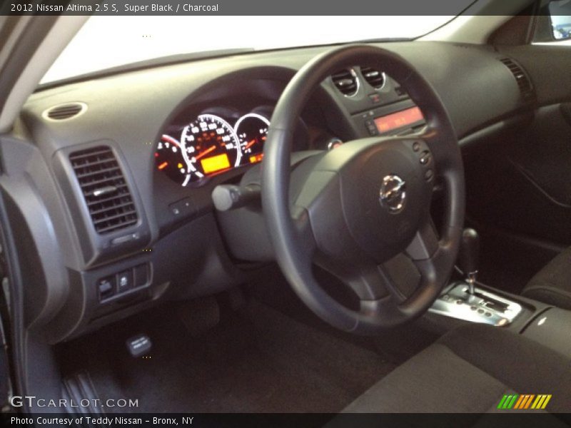 Super Black / Charcoal 2012 Nissan Altima 2.5 S
