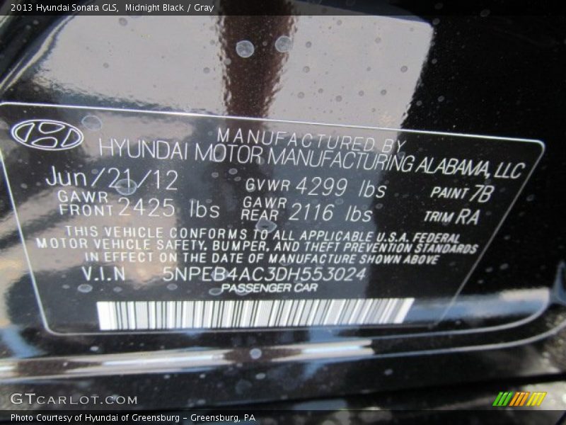 Midnight Black / Gray 2013 Hyundai Sonata GLS