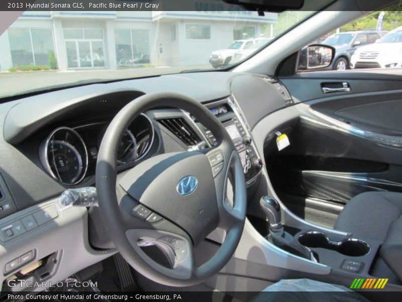 Pacific Blue Pearl / Gray 2013 Hyundai Sonata GLS