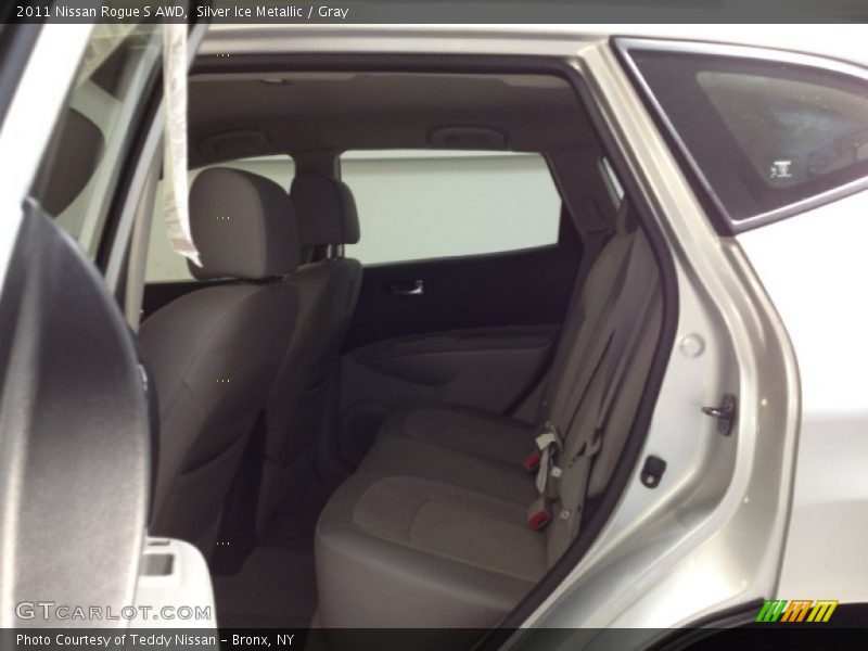 Silver Ice Metallic / Gray 2011 Nissan Rogue S AWD