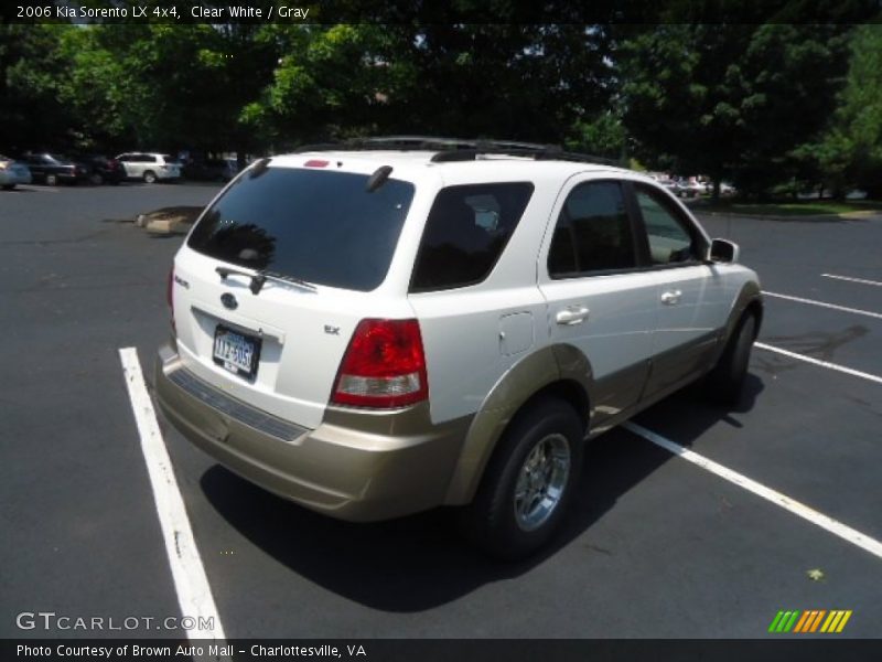Clear White / Gray 2006 Kia Sorento LX 4x4