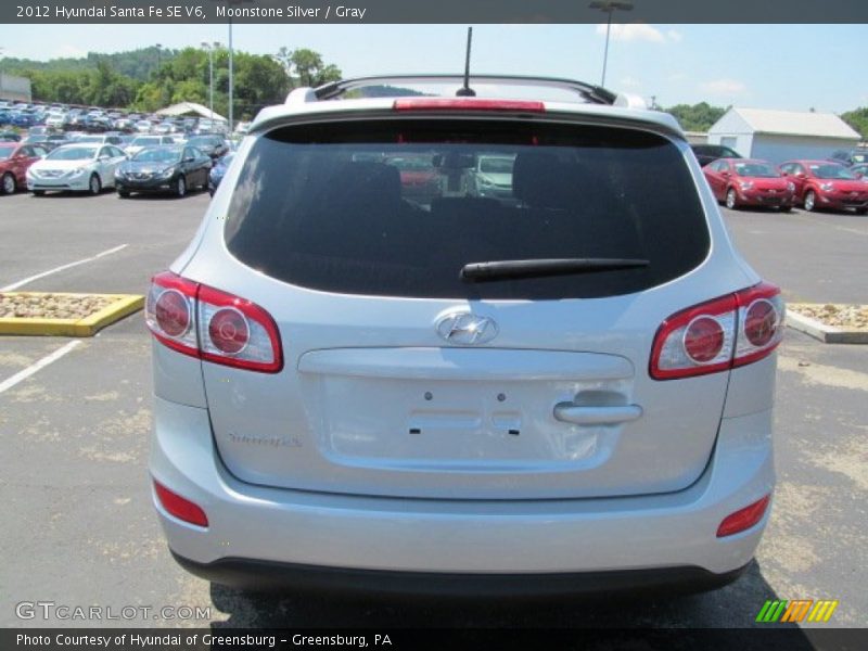 Moonstone Silver / Gray 2012 Hyundai Santa Fe SE V6