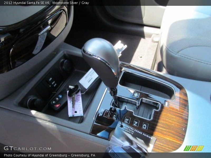 Moonstone Silver / Gray 2012 Hyundai Santa Fe SE V6