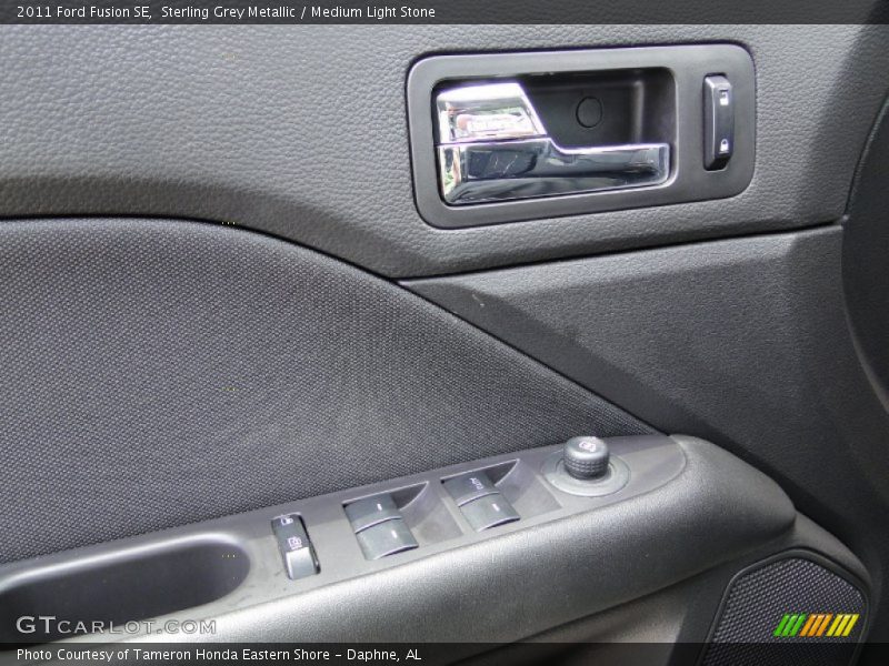 Sterling Grey Metallic / Medium Light Stone 2011 Ford Fusion SE