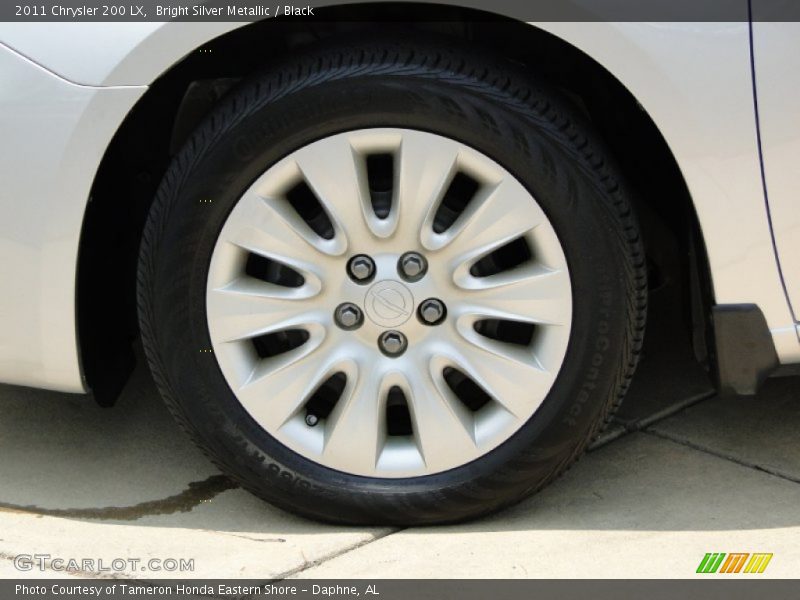 Bright Silver Metallic / Black 2011 Chrysler 200 LX