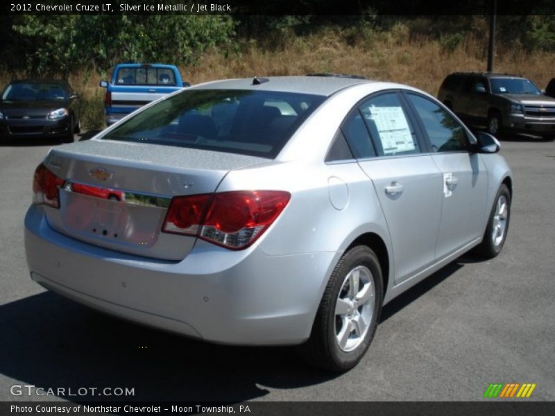 Silver Ice Metallic / Jet Black 2012 Chevrolet Cruze LT