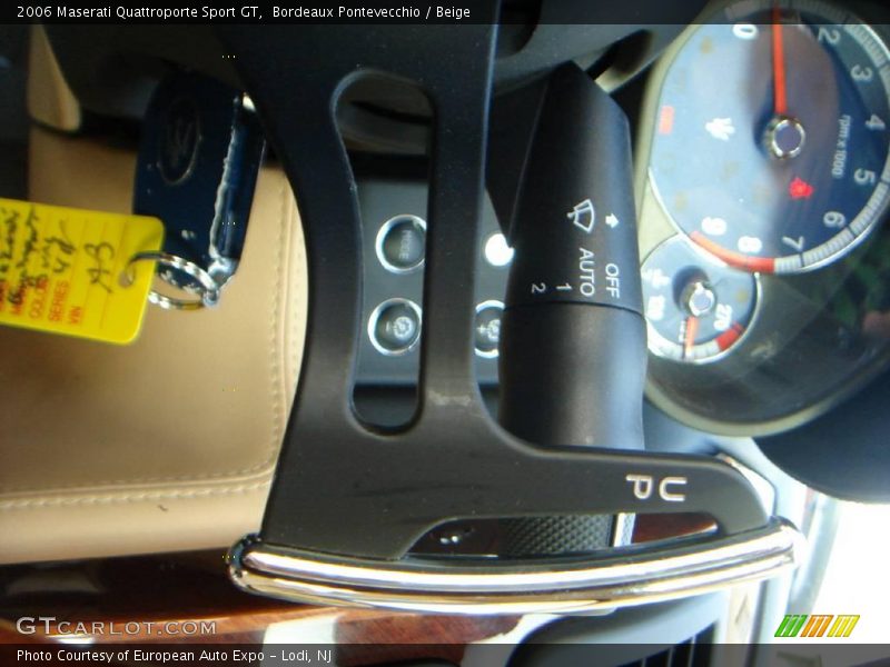 Bordeaux Pontevecchio / Beige 2006 Maserati Quattroporte Sport GT