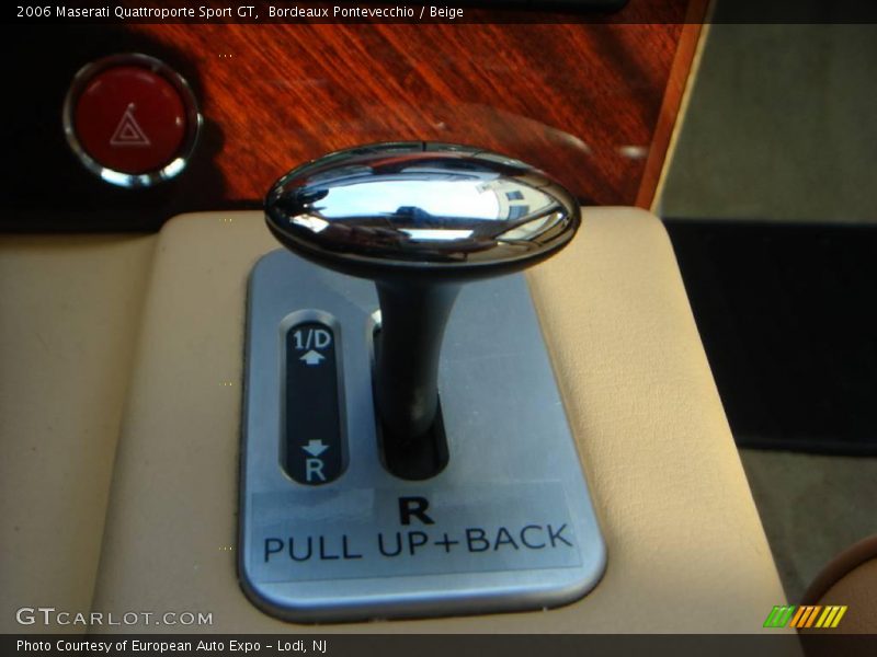 Bordeaux Pontevecchio / Beige 2006 Maserati Quattroporte Sport GT