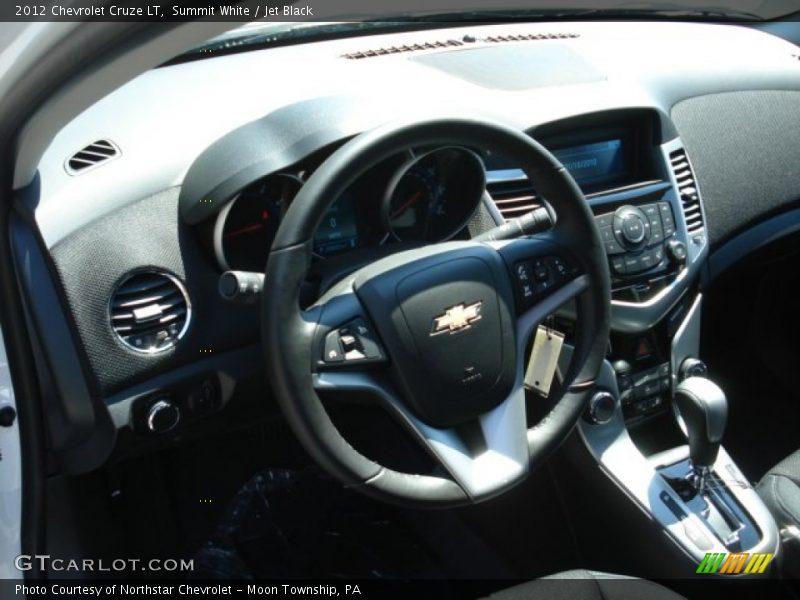 Summit White / Jet Black 2012 Chevrolet Cruze LT