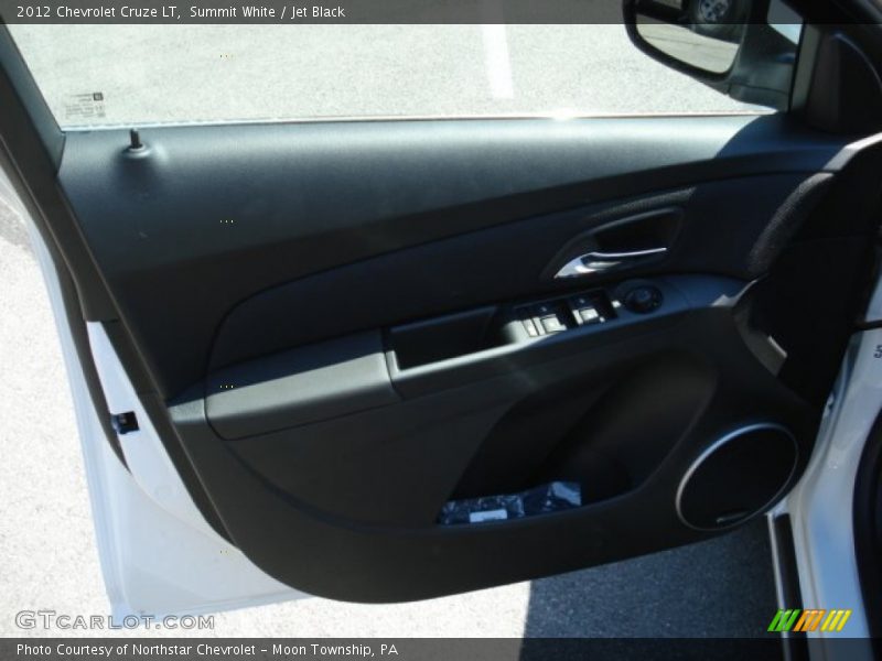Summit White / Jet Black 2012 Chevrolet Cruze LT
