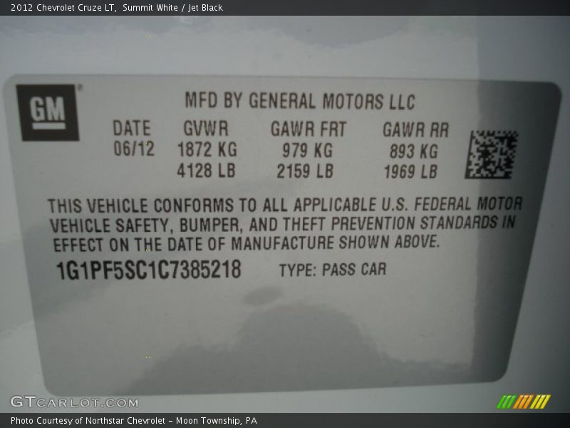 Summit White / Jet Black 2012 Chevrolet Cruze LT