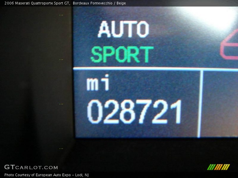 Bordeaux Pontevecchio / Beige 2006 Maserati Quattroporte Sport GT