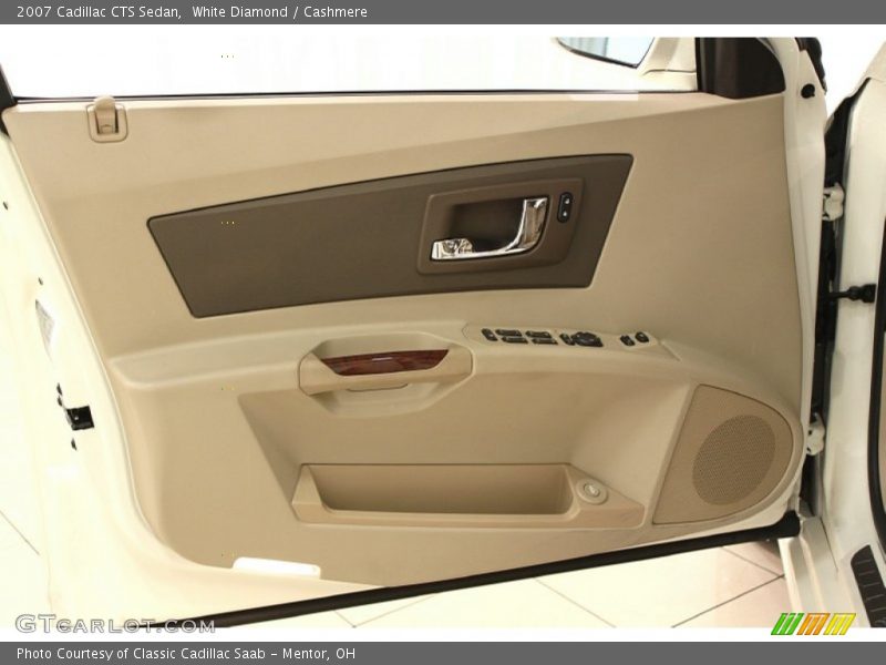 White Diamond / Cashmere 2007 Cadillac CTS Sedan