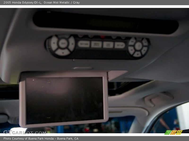 Ocean Mist Metallic / Gray 2005 Honda Odyssey EX-L