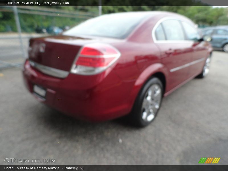 Red Jewel / Tan 2008 Saturn Aura XE