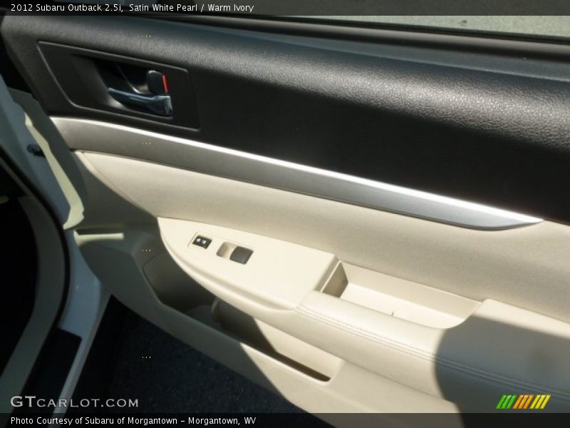 Satin White Pearl / Warm Ivory 2012 Subaru Outback 2.5i