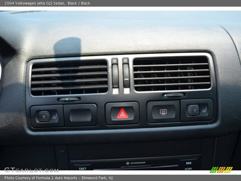 Black / Black 2004 Volkswagen Jetta GLS Sedan