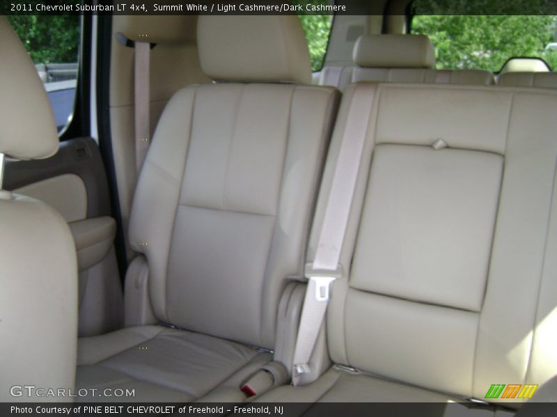 Summit White / Light Cashmere/Dark Cashmere 2011 Chevrolet Suburban LT 4x4