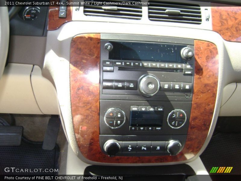 Summit White / Light Cashmere/Dark Cashmere 2011 Chevrolet Suburban LT 4x4