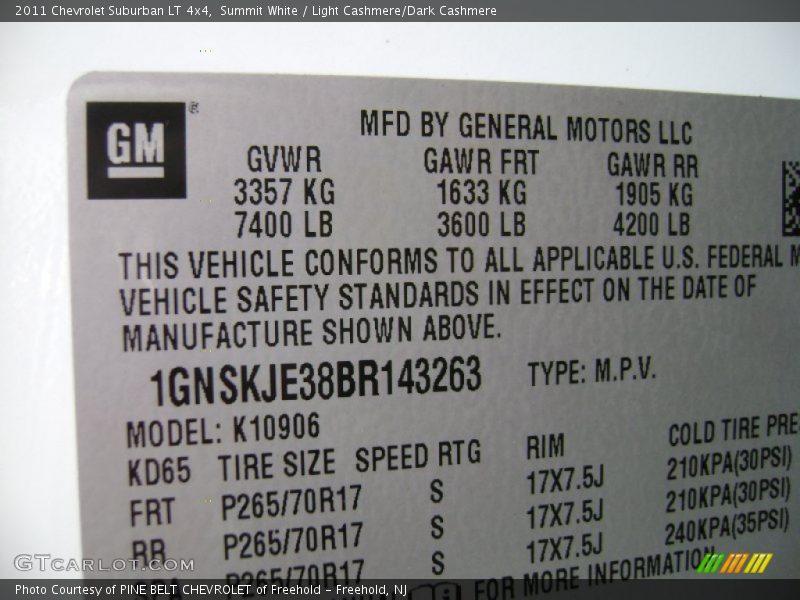 Summit White / Light Cashmere/Dark Cashmere 2011 Chevrolet Suburban LT 4x4