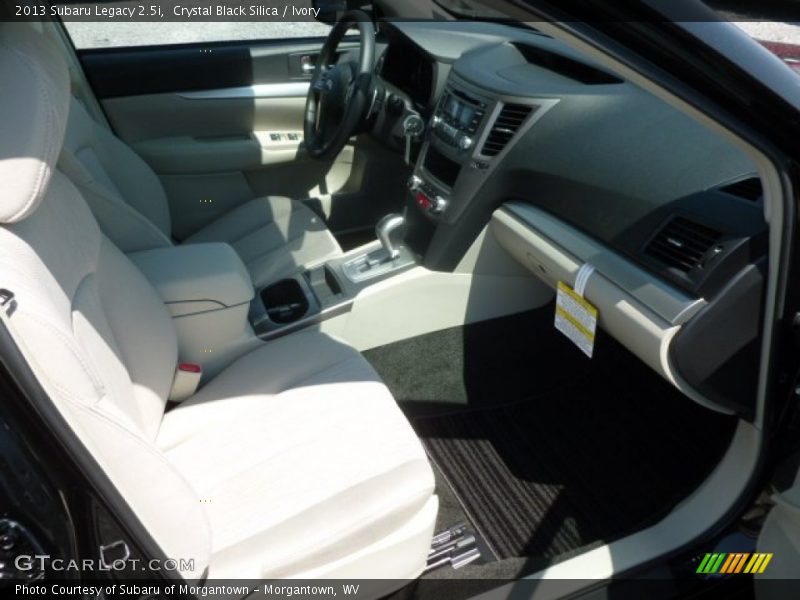 Crystal Black Silica / Ivory 2013 Subaru Legacy 2.5i