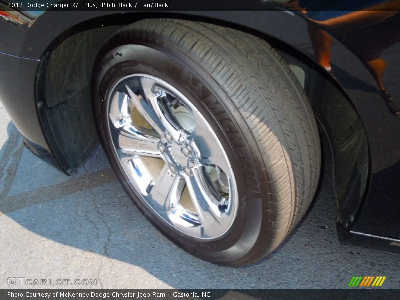 Pitch Black / Tan/Black 2012 Dodge Charger R/T Plus