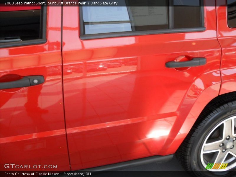 Sunburst Orange Pearl / Dark Slate Gray 2008 Jeep Patriot Sport