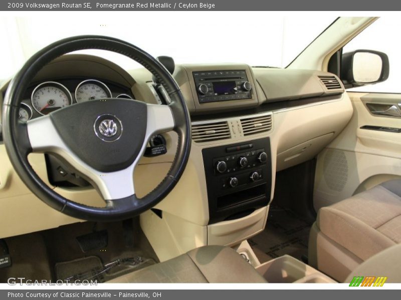 Pomegranate Red Metallic / Ceylon Beige 2009 Volkswagen Routan SE