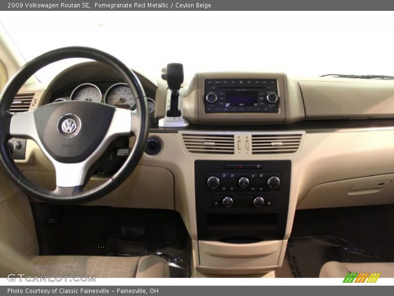 Pomegranate Red Metallic / Ceylon Beige 2009 Volkswagen Routan SE