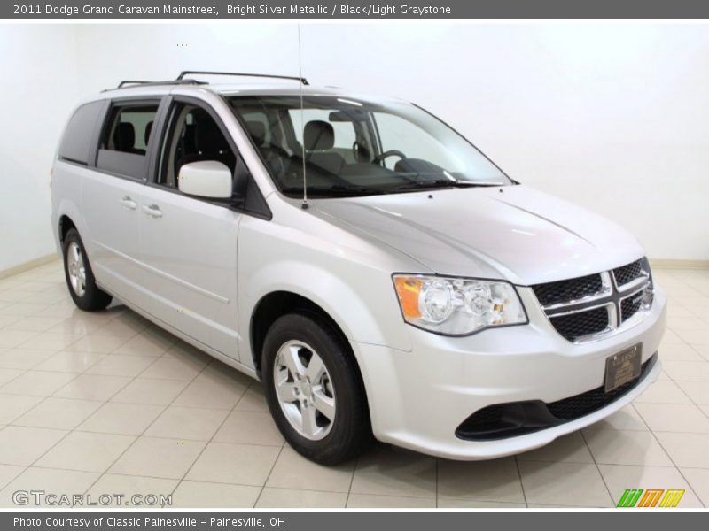 Bright Silver Metallic / Black/Light Graystone 2011 Dodge Grand Caravan Mainstreet