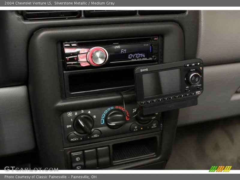 Silverstone Metallic / Medium Gray 2004 Chevrolet Venture LS