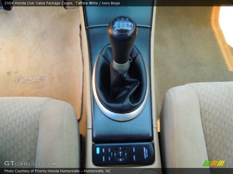 Taffeta White / Ivory Beige 2004 Honda Civic Value Package Coupe