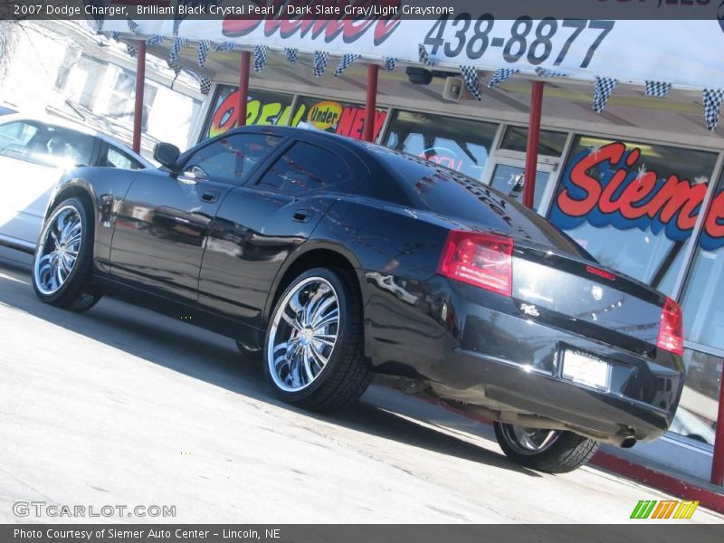 Brilliant Black Crystal Pearl / Dark Slate Gray/Light Graystone 2007 Dodge Charger
