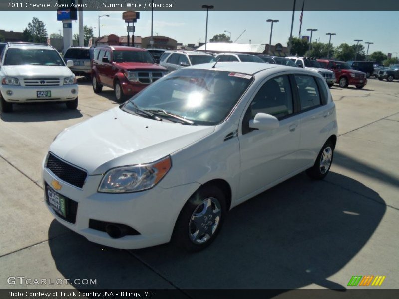 Summit White / Charcoal 2011 Chevrolet Aveo Aveo5 LT
