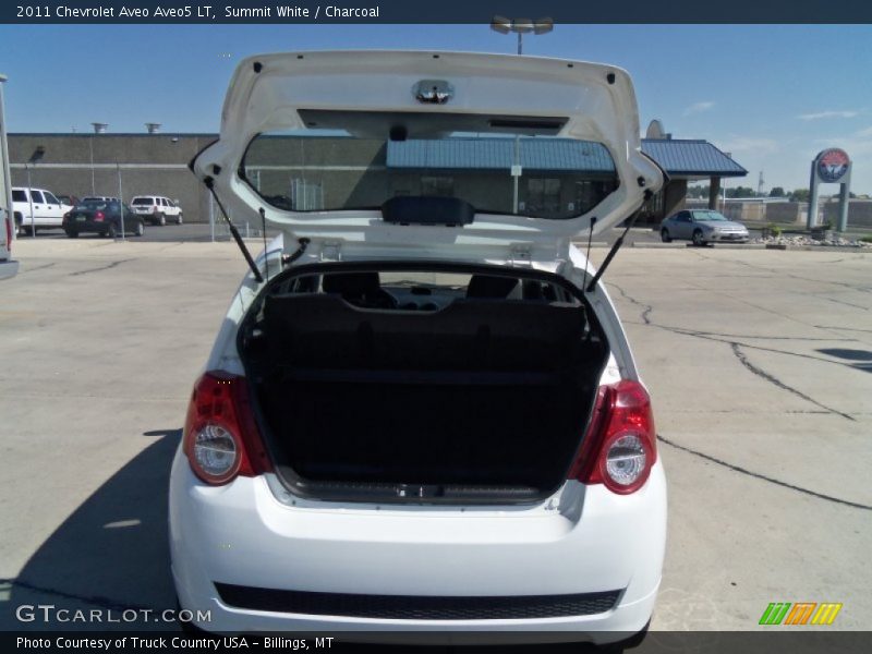 Summit White / Charcoal 2011 Chevrolet Aveo Aveo5 LT
