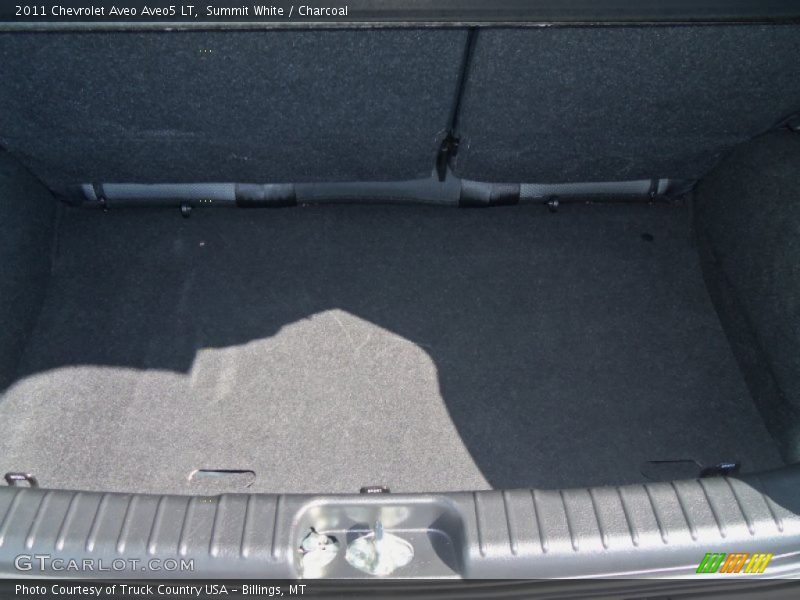 Summit White / Charcoal 2011 Chevrolet Aveo Aveo5 LT