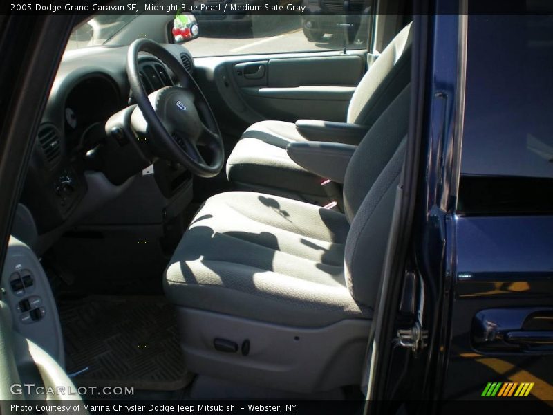 Midnight Blue Pearl / Medium Slate Gray 2005 Dodge Grand Caravan SE