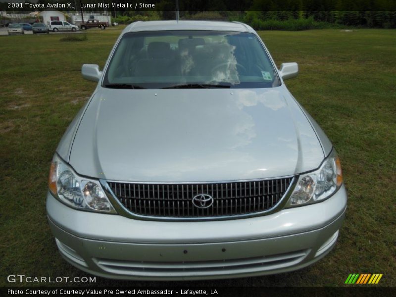 Lunar Mist Metallic / Stone 2001 Toyota Avalon XL