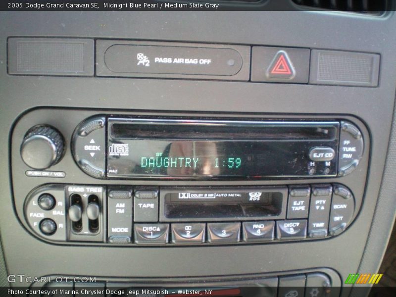 Midnight Blue Pearl / Medium Slate Gray 2005 Dodge Grand Caravan SE