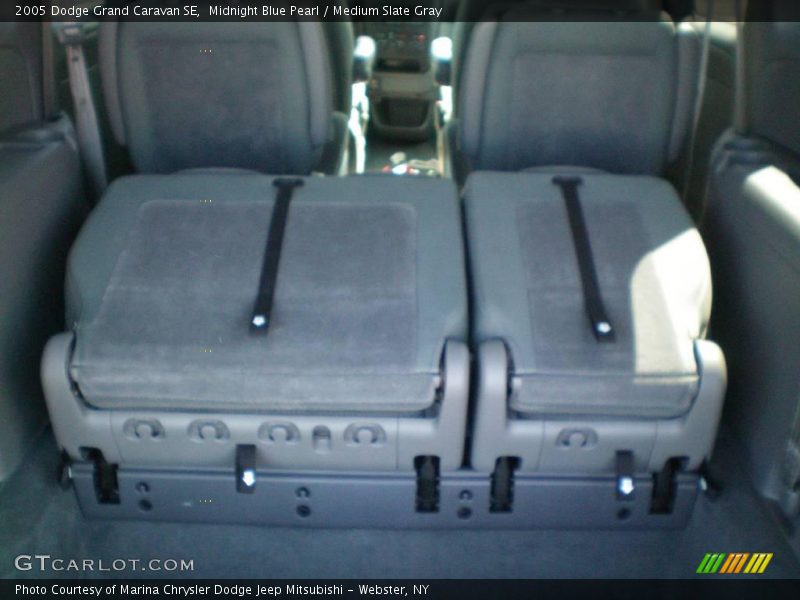 Midnight Blue Pearl / Medium Slate Gray 2005 Dodge Grand Caravan SE
