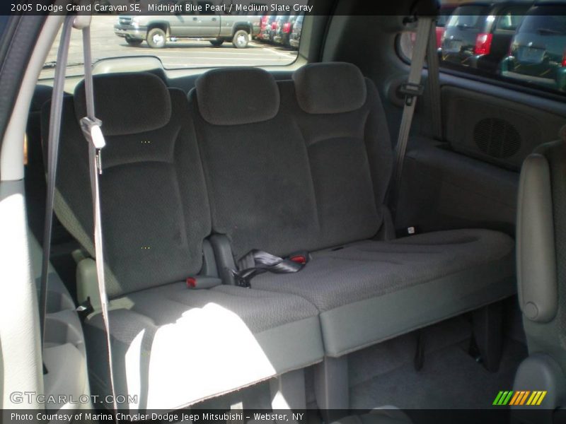 Midnight Blue Pearl / Medium Slate Gray 2005 Dodge Grand Caravan SE