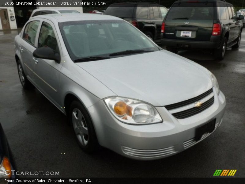 Ultra Silver Metallic / Gray 2005 Chevrolet Cobalt Sedan