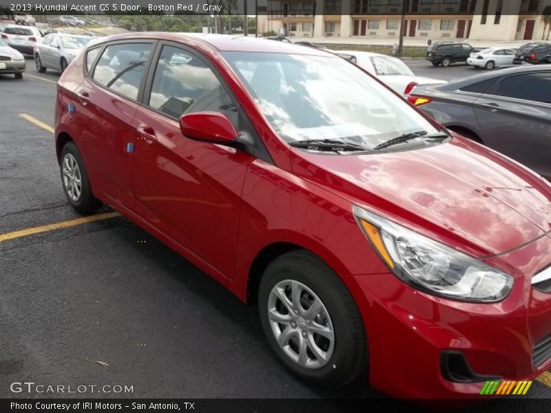 Boston Red / Gray 2013 Hyundai Accent GS 5 Door